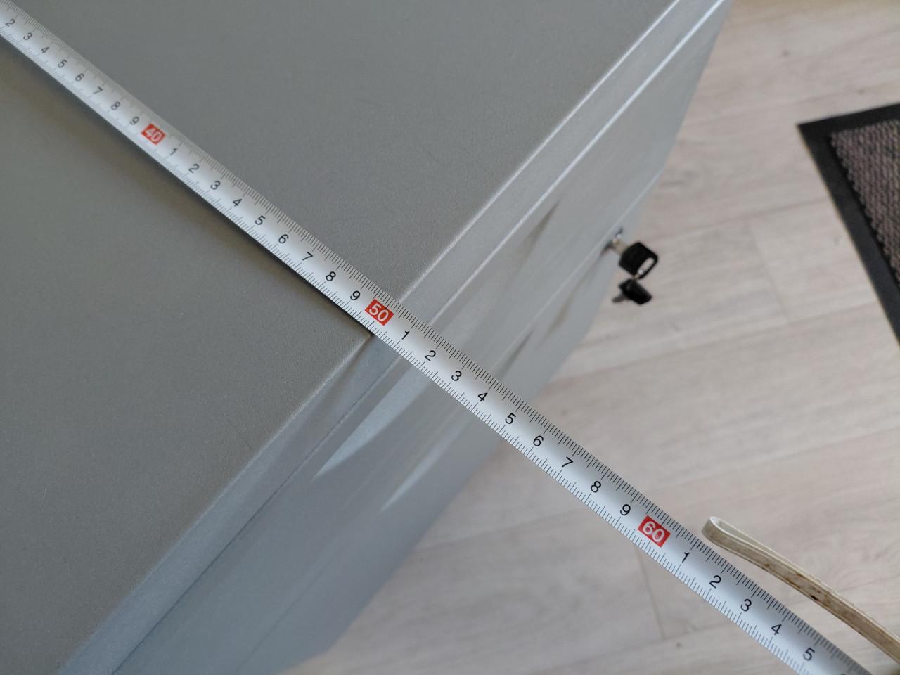 Tafel, bureau tafel, ladekastje,