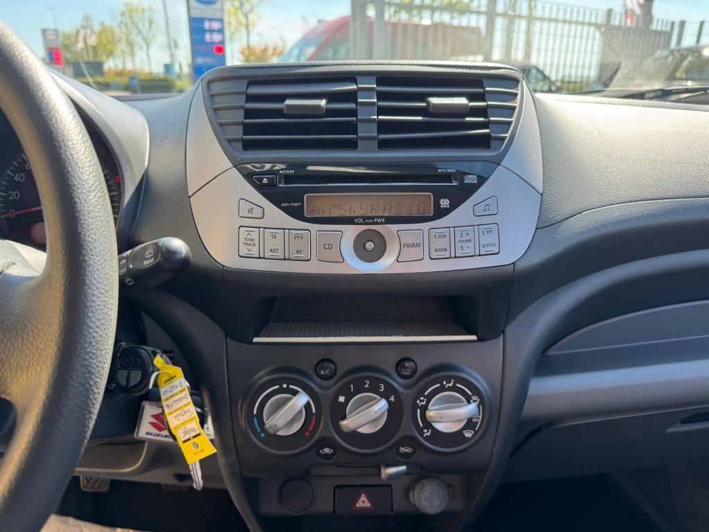 Suzuki Alto 1.0 celebrat. easss | 59.255 km!