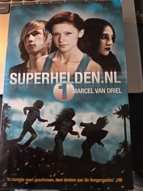 Boek: Superhelden .nl 1 ; Marcel van Driel blz.256