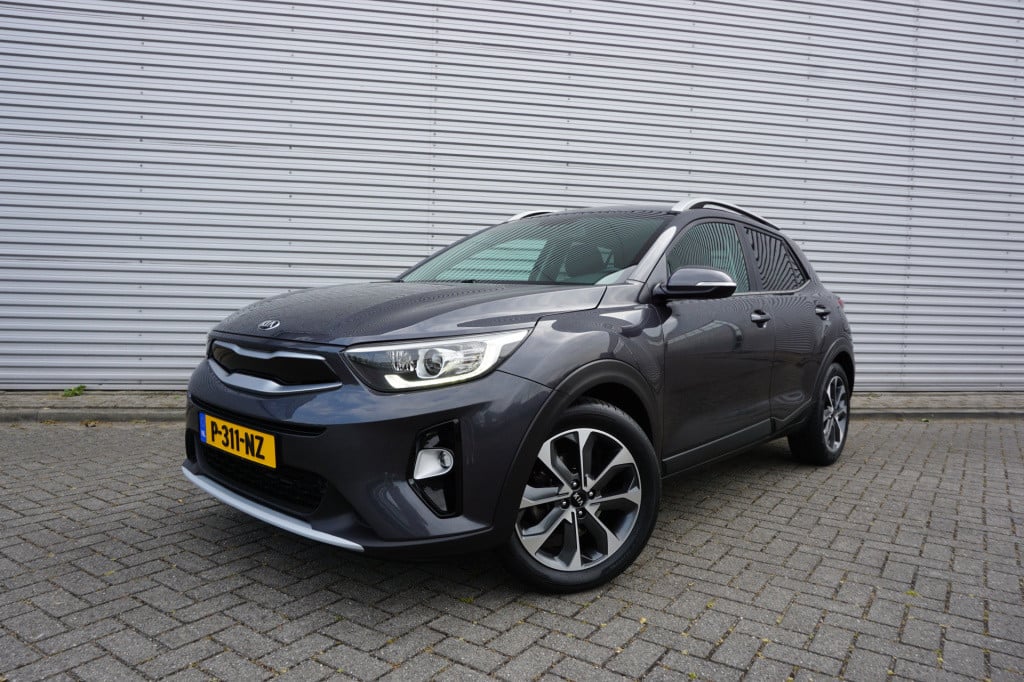 Kia Stonic 1.4 mpi automaat -  climate / navi / cruise / parkeers. / camera