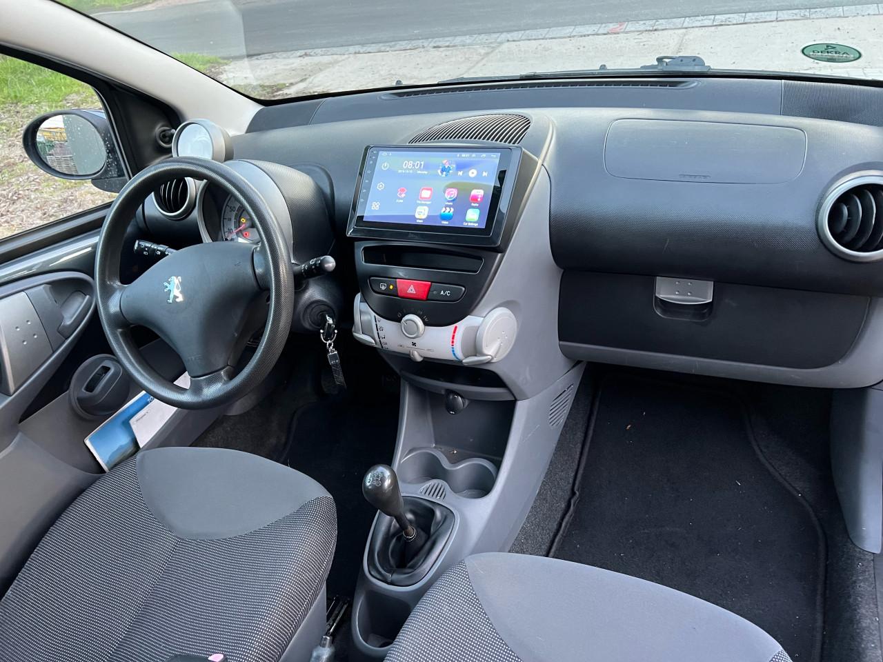 Peugeot 107- 1.0-12V XR Airco/ Scherm