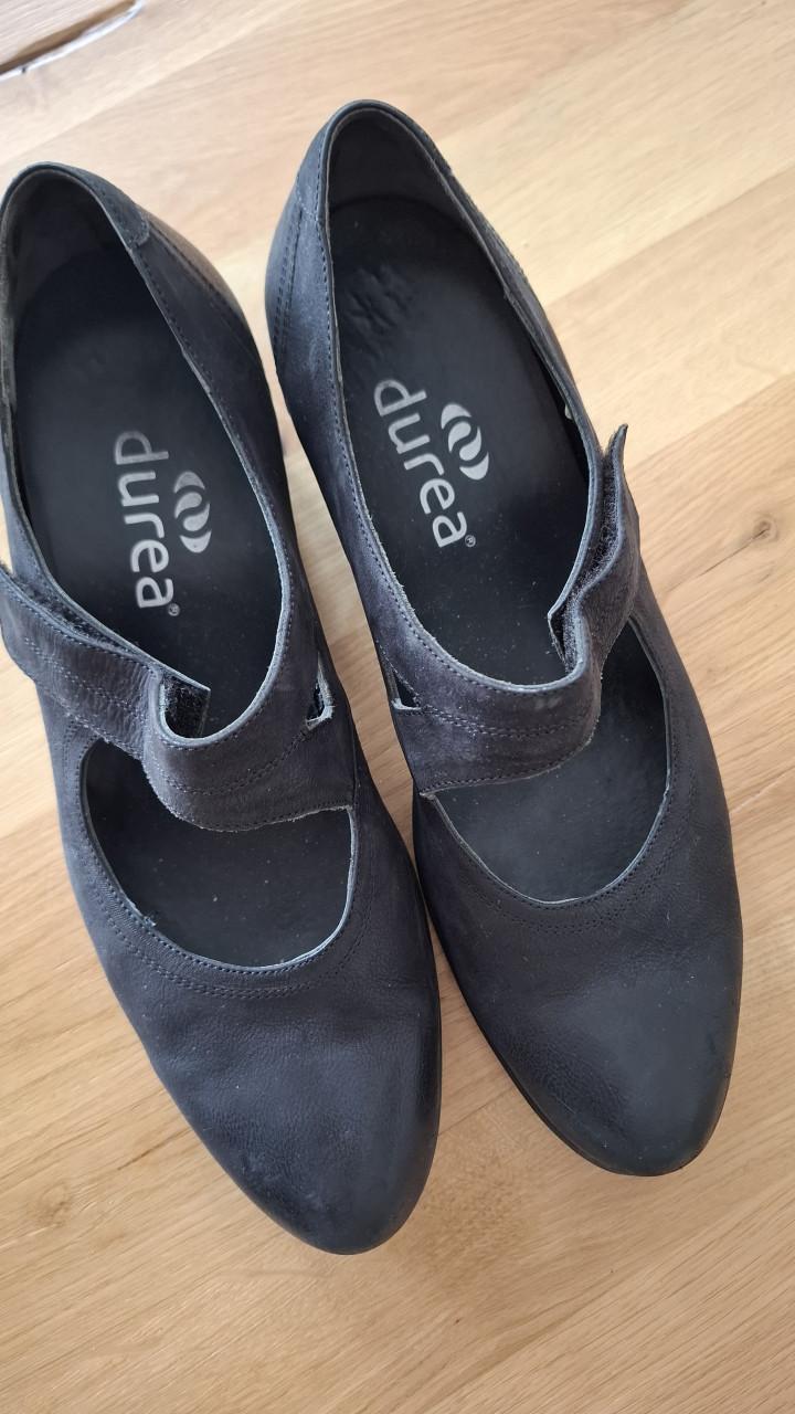 DamesSchoenen mat zwart, maat 6,5, Durea