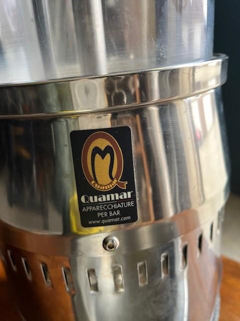 Hot chocolate dispencer  merk Quamar C1