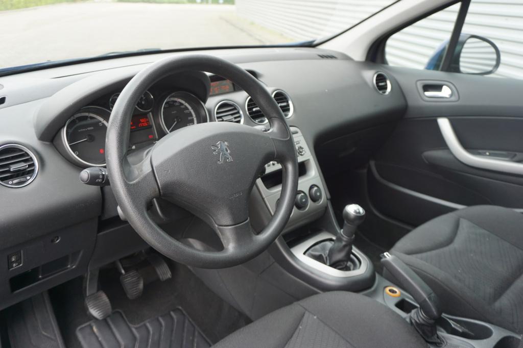 Peugeot 308 1.4 vti xr airco / cruise / elektr. ramen / trekhaak