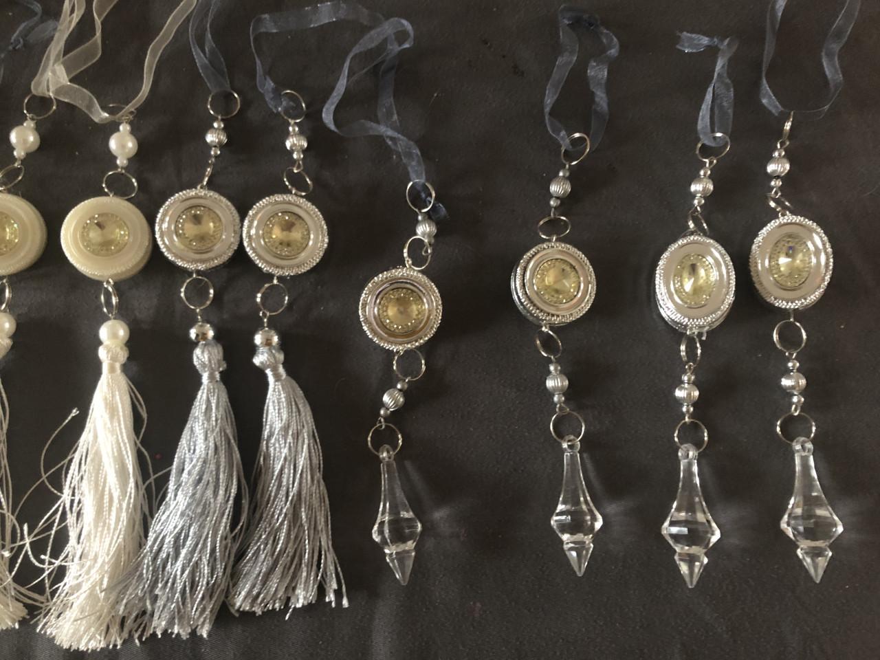 14 decoratieve hangers