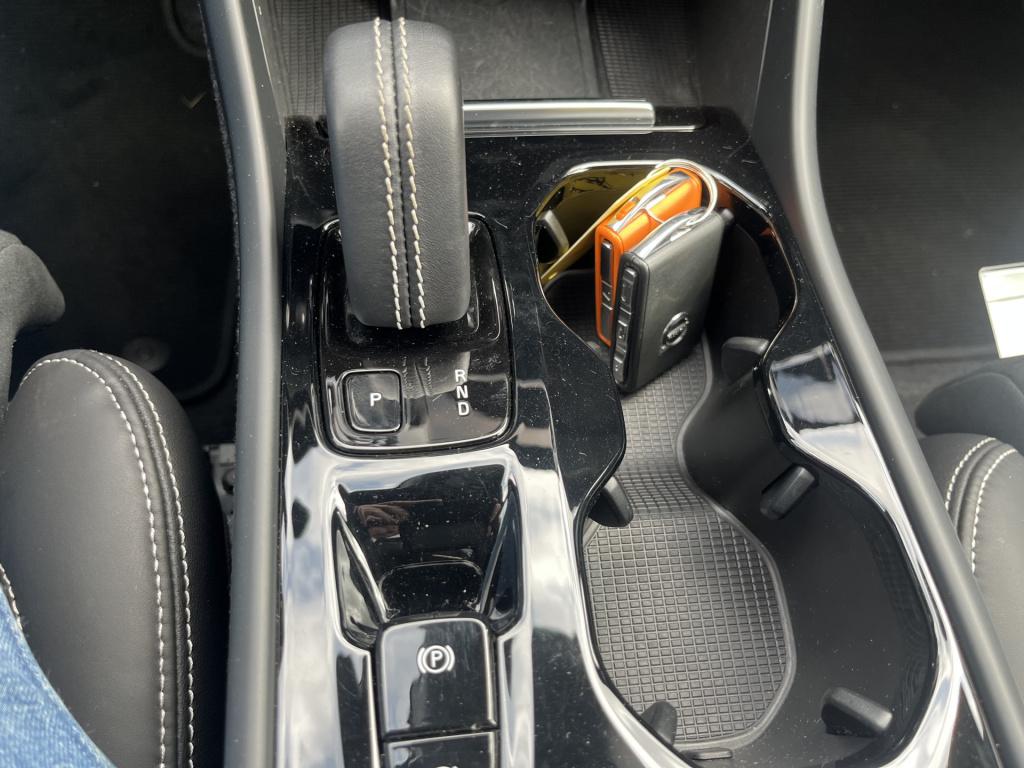 Volvo XC40 1.5 t4 recharge r-design 210 pk panorama