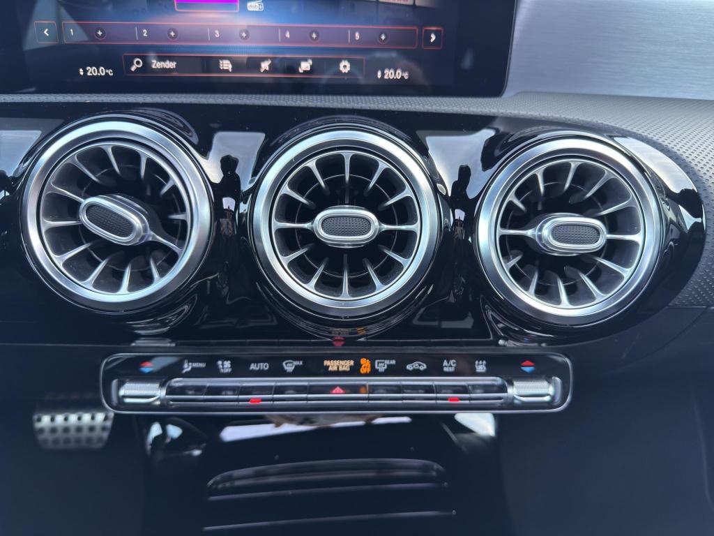 Mercedes-Benz Cla 250 e dct shooting brake amg-line | pano | 360 camera | g