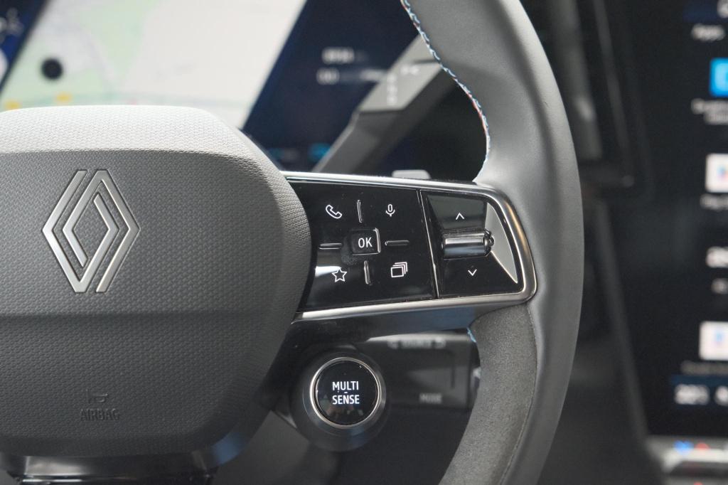 Renault Rafale 1.2 e-tech 4x4 plug-in hybrid 300 esprit alpine | 360 camera