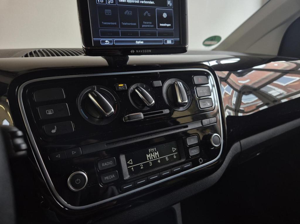 Volkswagen UP! 1.0 high up! bluemotion / 5-deurs / cruisecontrol / stoelver