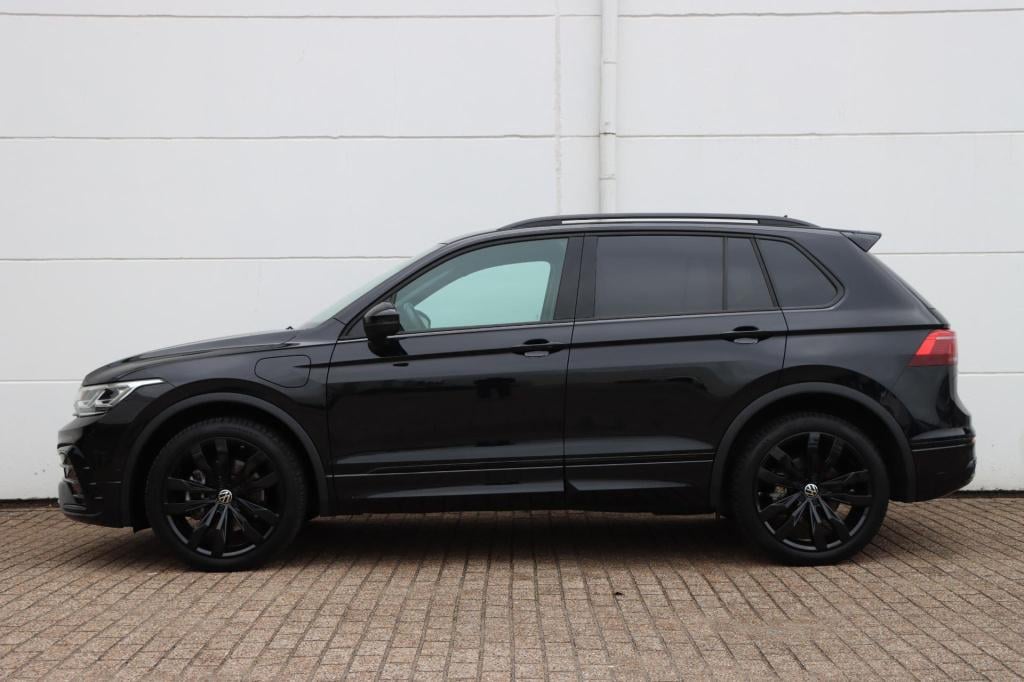 Volkswagen Tiguan 1.4 tsi ehybrid r-line business 245pk dsg6 | soh 98,6% |