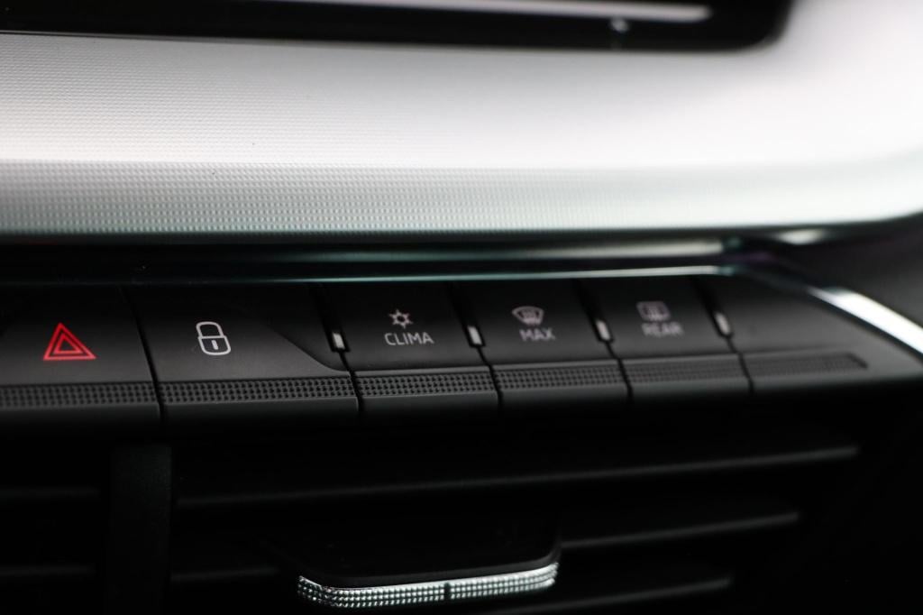 Skoda Octavia combi 1.4 tsi iv ambition 204pk dsg6