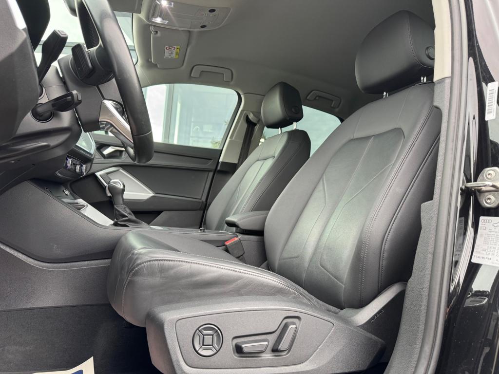 Audi Q3 sportback 35 tfsi s edition * camera * keyless * leder * stoelverwa