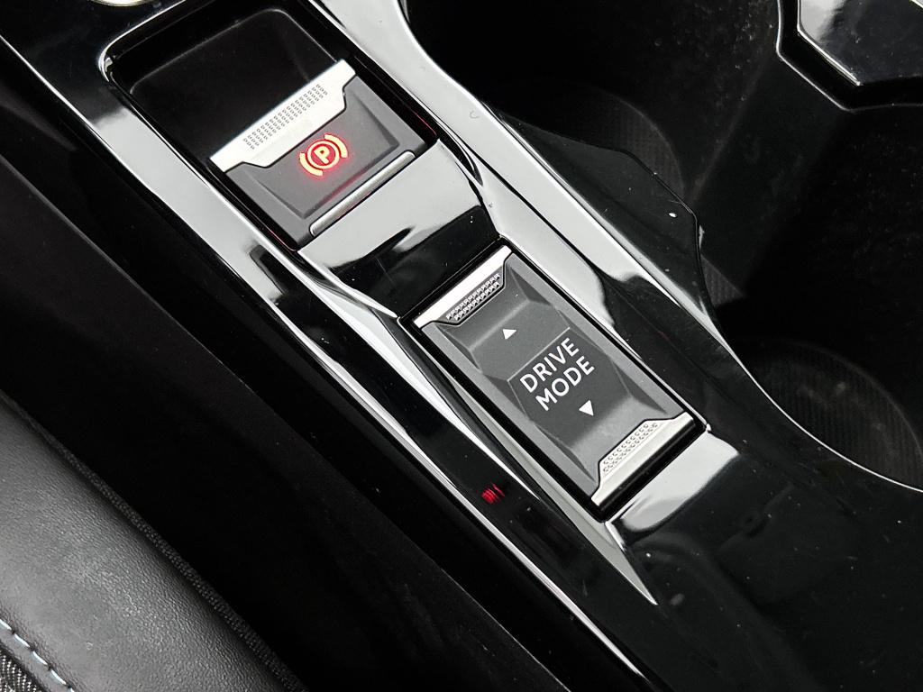 Peugeot 208 100 pk allure pack | rijklaar | keyless entry | camera | stoelv