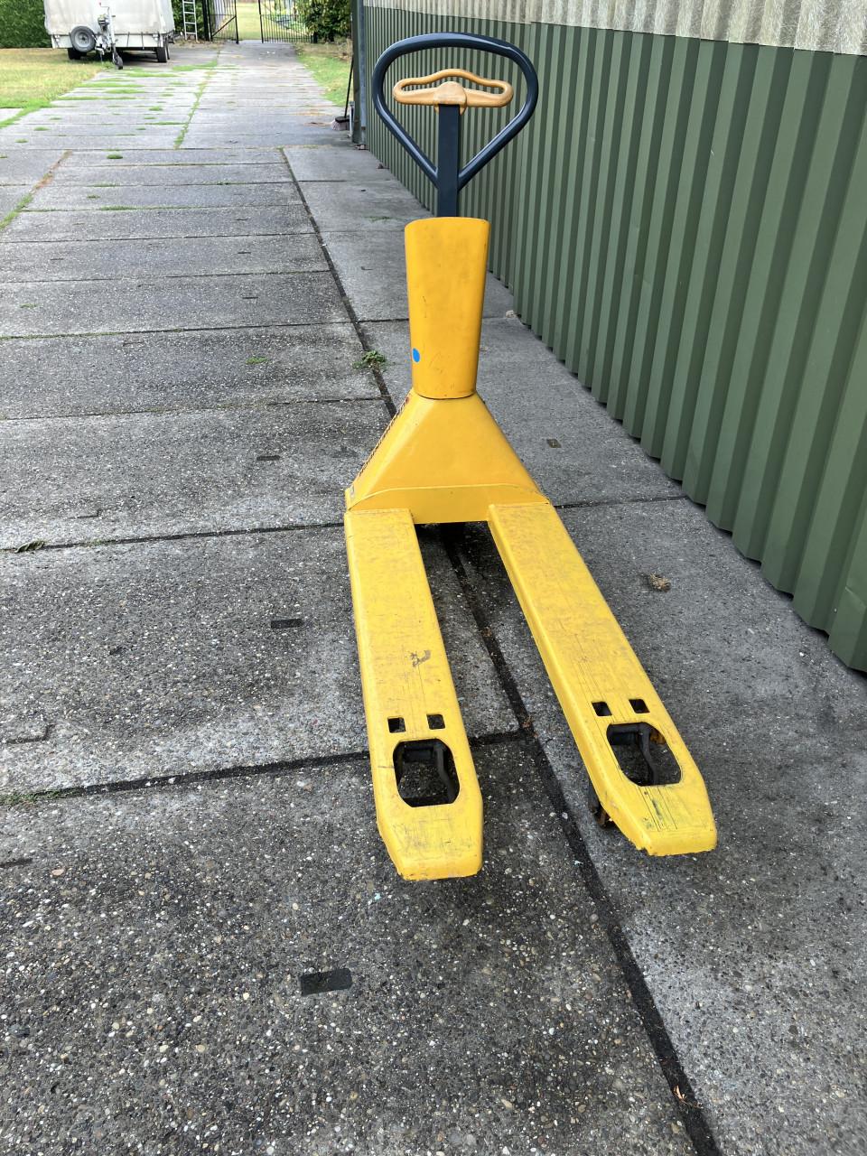 Palletpompwagen Jungheinrich opknapper