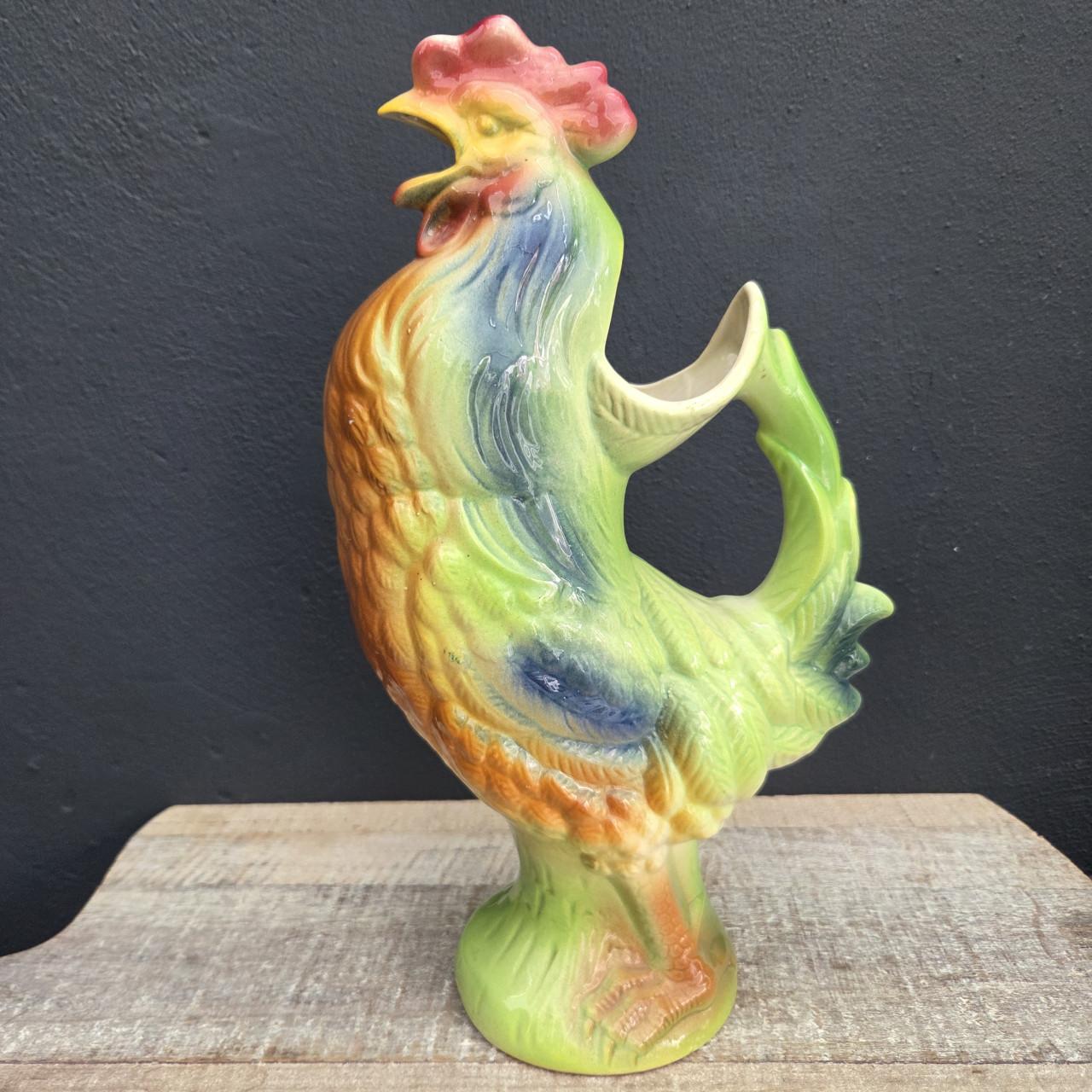 Brocante barbotine aardewerk waterkan van St Clement, haan