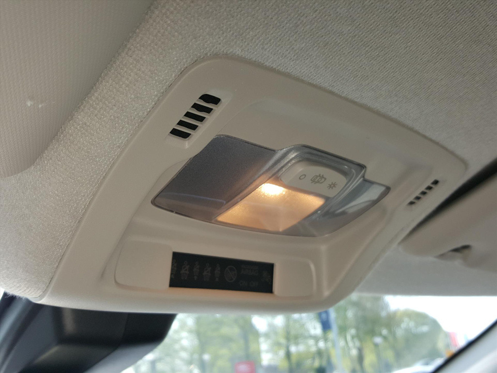 Citroen C3 1.2 puretech 83pk s&s plus navigatie | cruise & climate control 