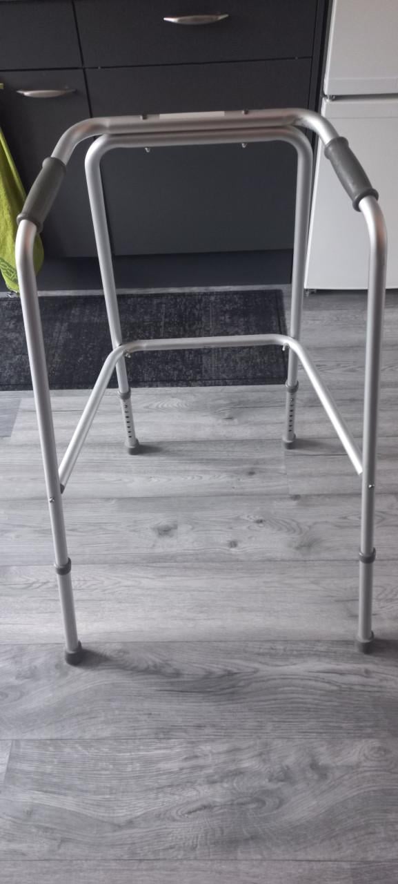 Looprek in hoogte verstelbaar