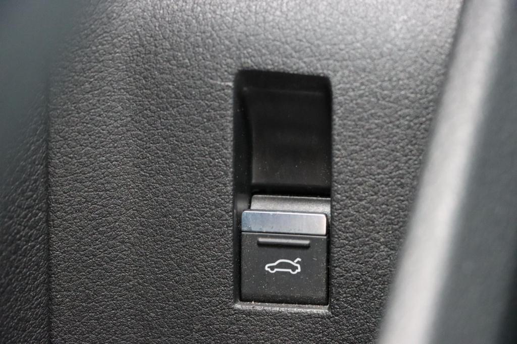 Audi E-tron 50 quattro advanced edition plus 71 kwh | soh 95,1% |