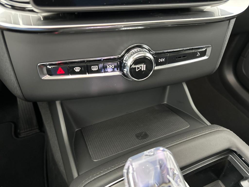 Volvo XC90 t8 awd gt ultra dark executive edition