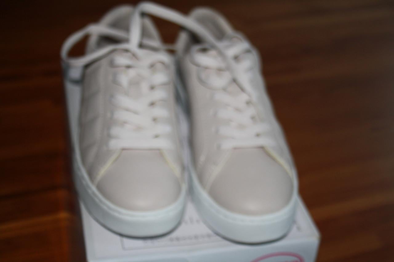 Te koop NIEUWE wandelschoenen