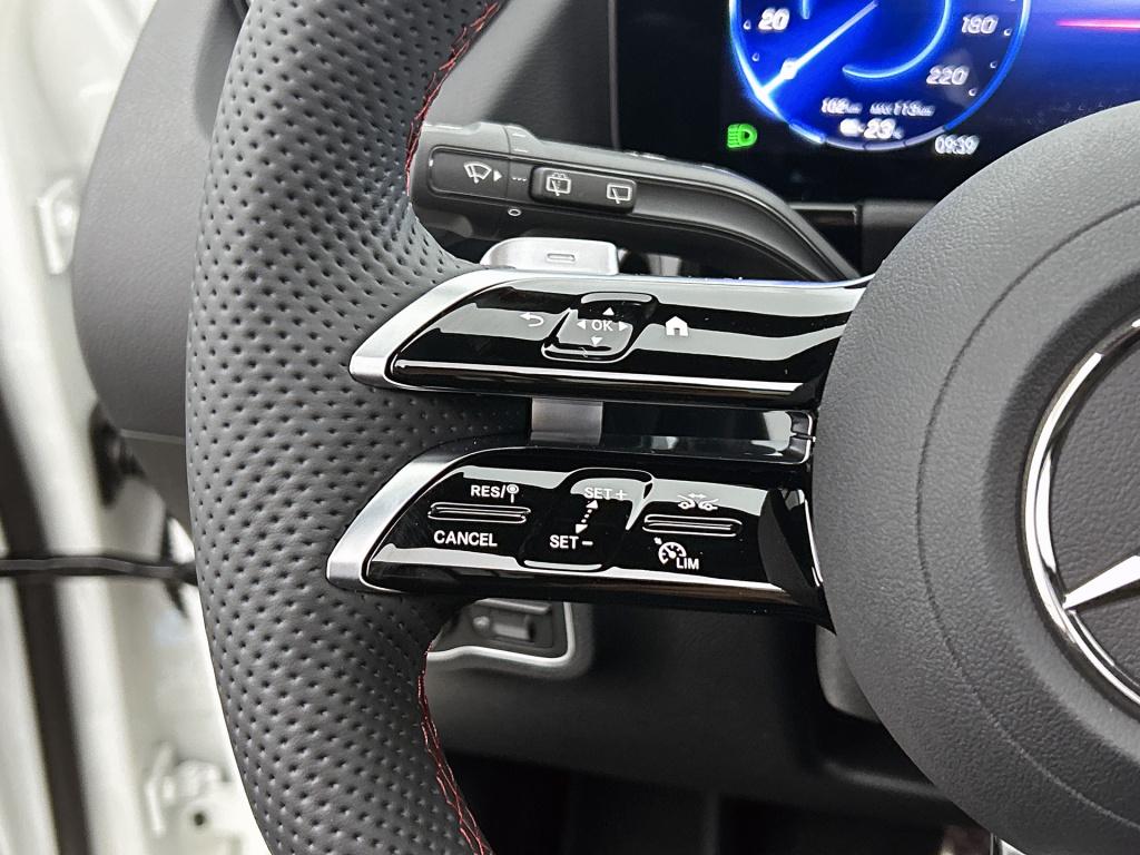 Mercedes-Benz Eqa 250+ business solution amg 71 kwh | trekhaak | nightpakke