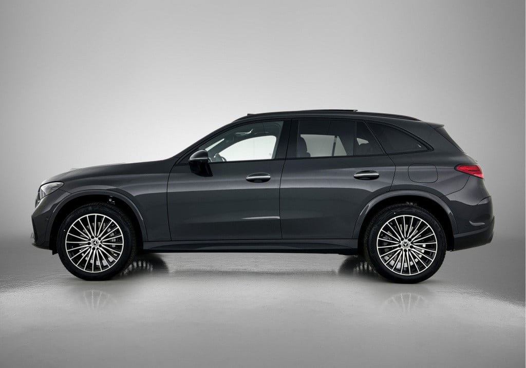 Mercedes-Benz Glc 300e 4matic sport edition | trekhaak | nightpakket | park