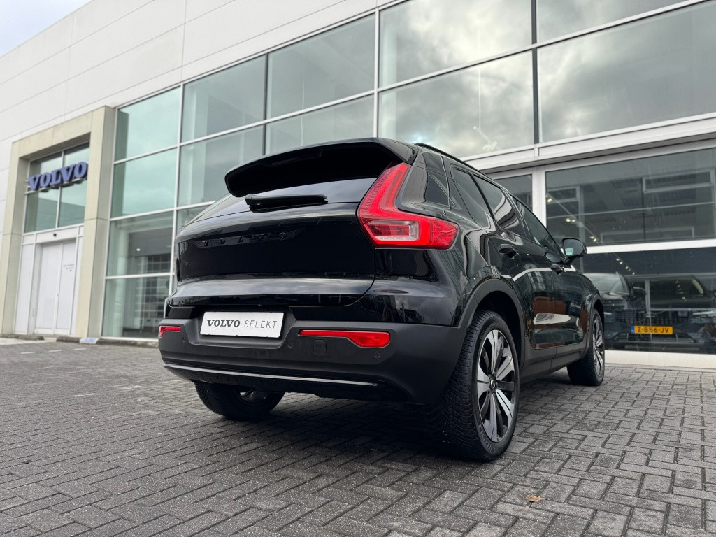 Volvo XC40 recharge plus 70kwh| trekhaak | stuur+stoel.verw| warmtepomp