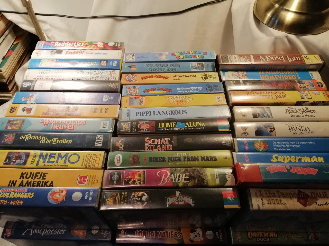 VHS (disney) films 110 stuks voor 25 euro!