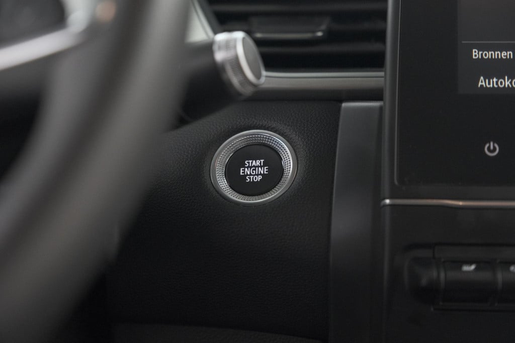 Renault Captur tce 130 intens | camera | stoelverwarming | apple carplay | 