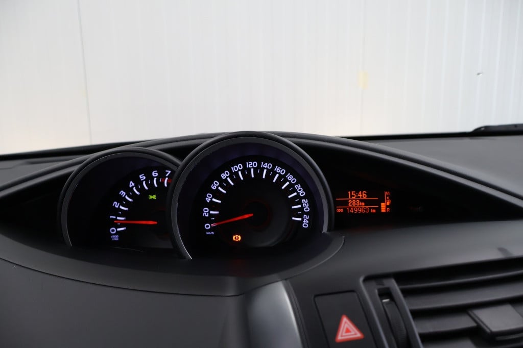 Toyota Corolla Verso 1.8 vvt-i volcano edition