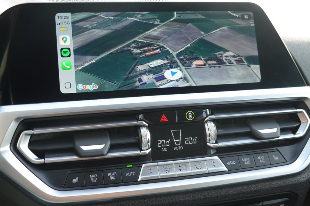 BMW 3-serie touring 330i business edition plus