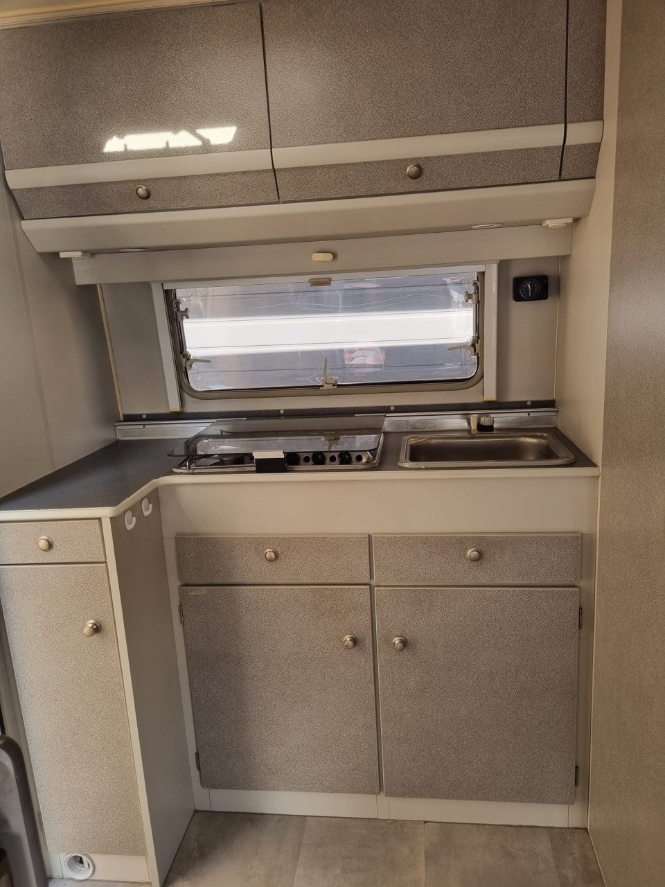 Beyerland 400-2 Quartz 1996