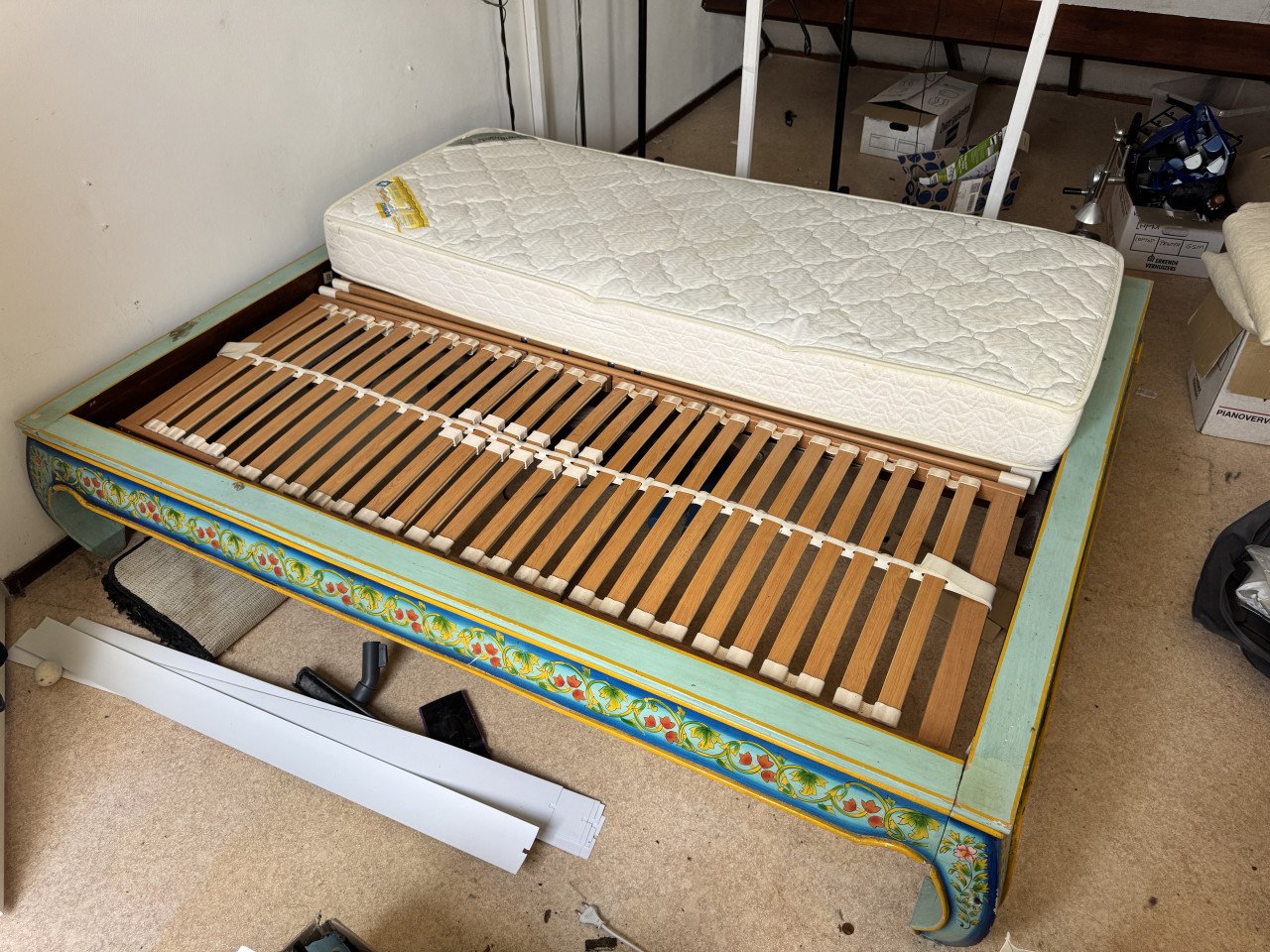 2 persoons bed met elektrisch verstelbare bodem