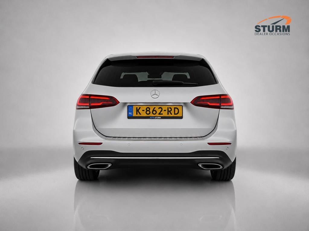 Mercedes-Benz B-Klasse 180 business solution incl. trekhaak afneembaar!