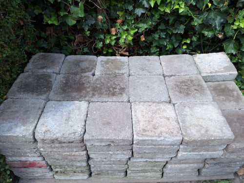 Cobblestones 20x20x6