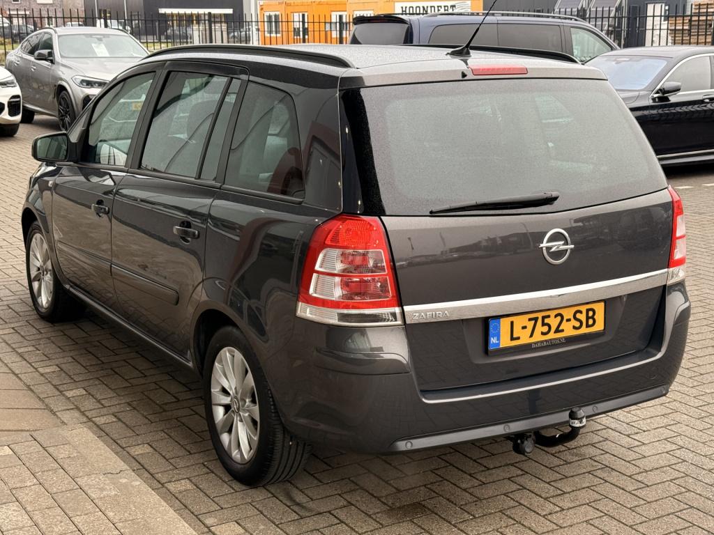 Opel Zafira 1.8 cosmo | 7-zitter | bluetooth | navigatie | cruise | climate