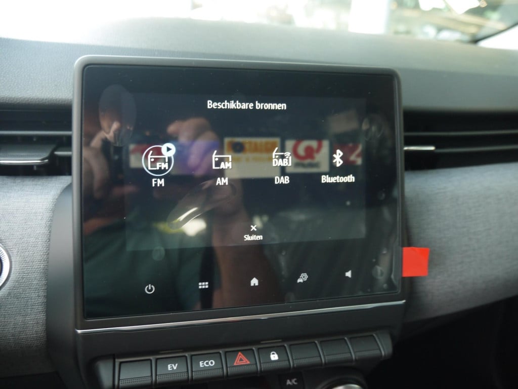 Mitsubishi Colt 1.6 hev intense