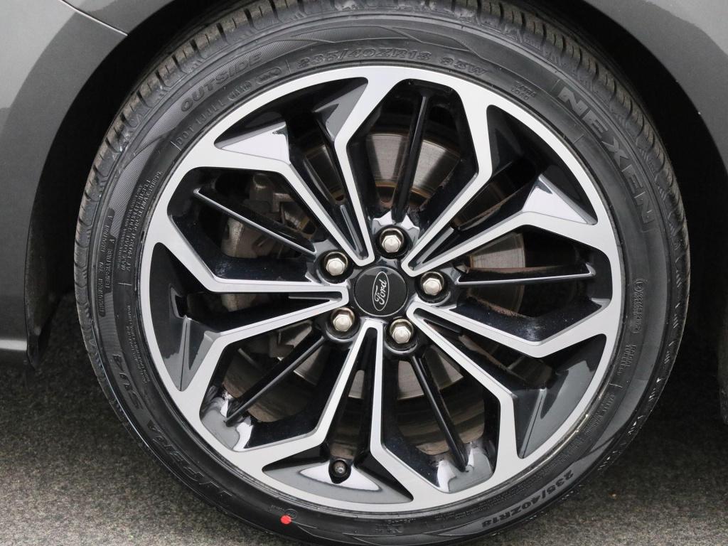 Ford Focus wagon 1.0 ecoboost hybrid st line x business winter pack - clima