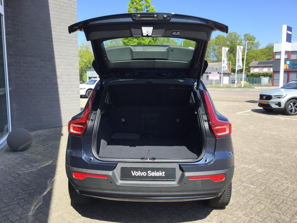 Volvo Ex40 extended range ultra dark europa