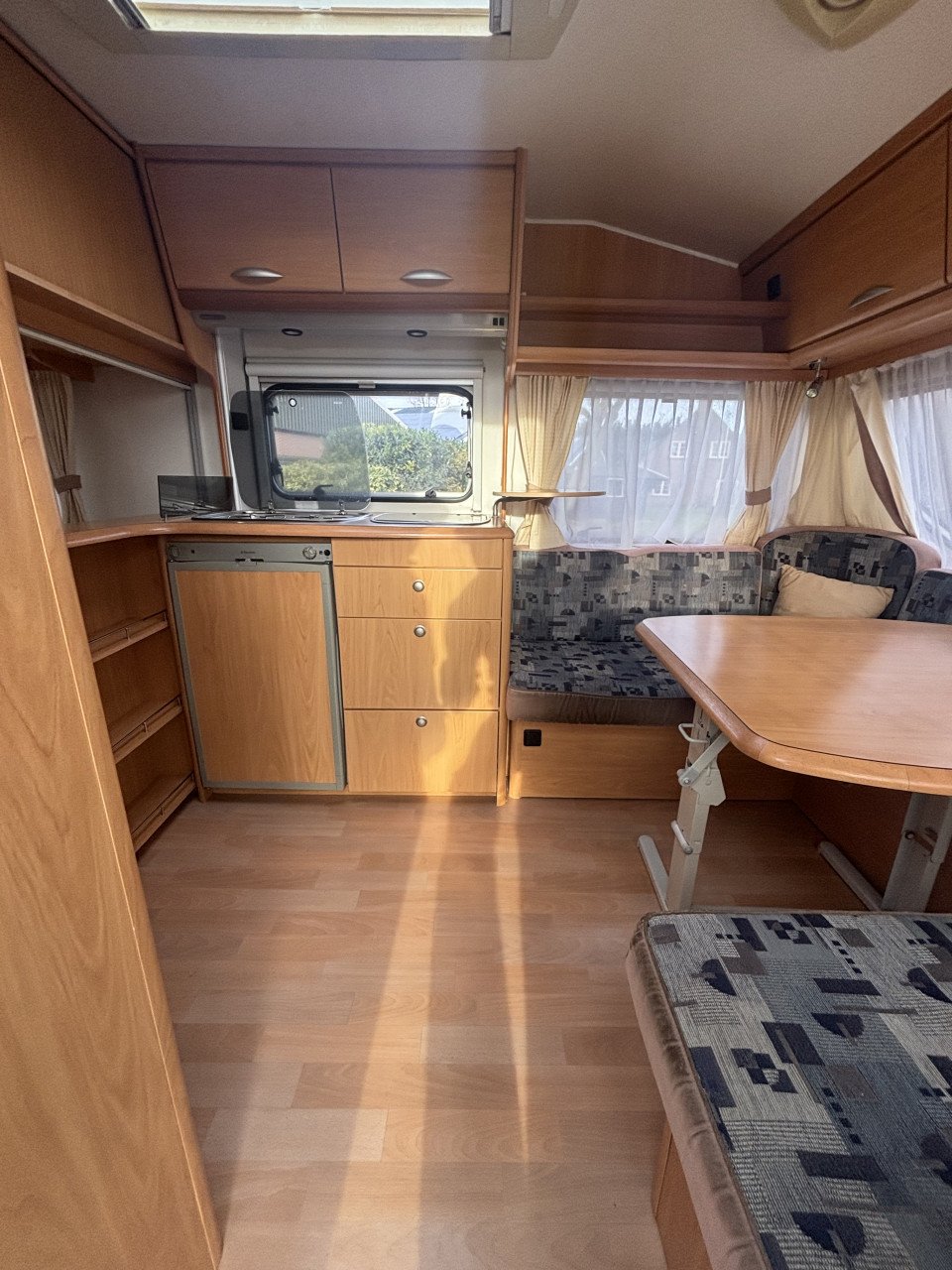Chateau Calista 450 (Voortent + Fietsenrek)