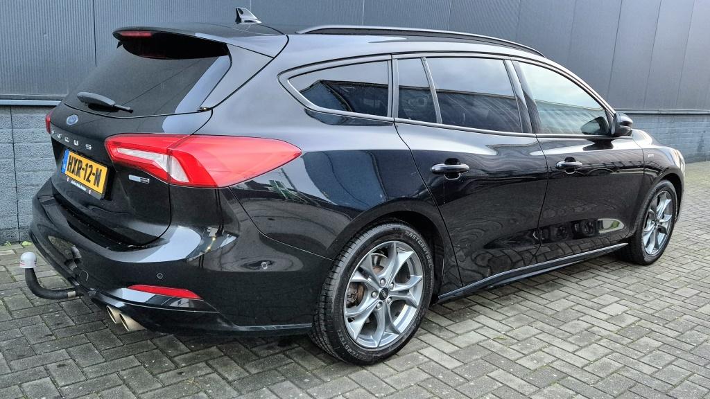 Ford Focus wagon st line x business 1.0 ecoboost hybrid | camera | lane ass