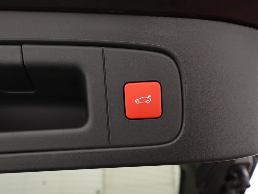 Citroen C5 X plug-in hybrid 225pk automaat max | panoramisch schuif kanteld
