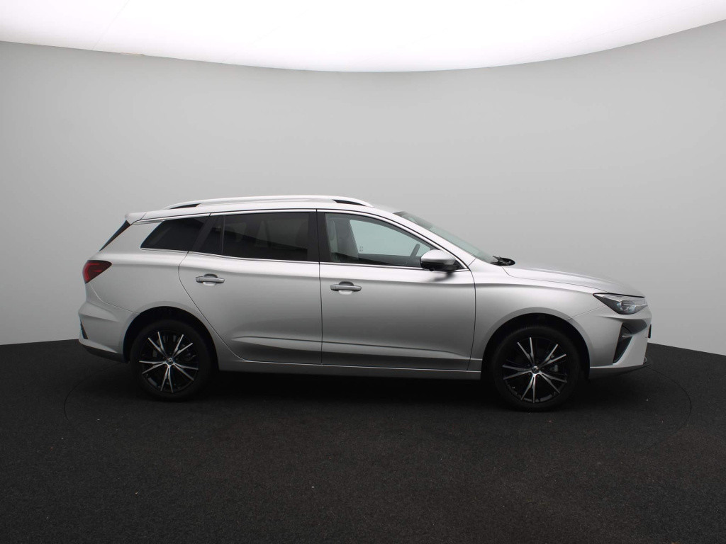 MG 5 standard range luxury 50 kwh | leder | navi | 360 camera | apple carpl