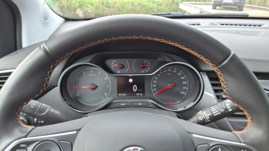 Opel Crossland X 1.2 turbo innovation