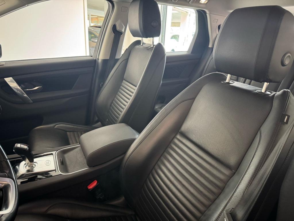 Land Rover Discovery p300e 1.5 s