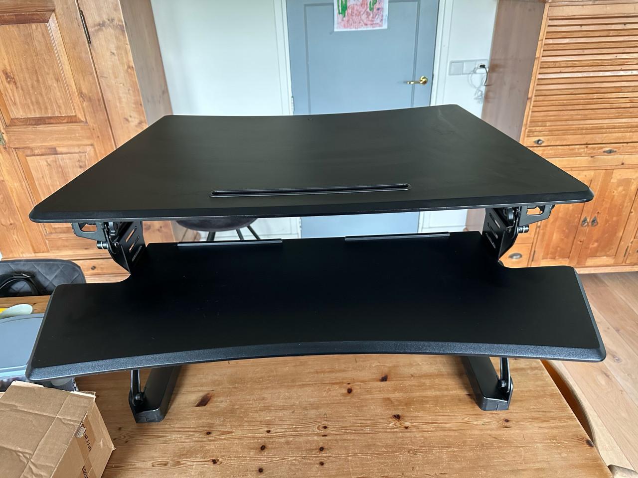 Zit-sta verhoger bureau zwart