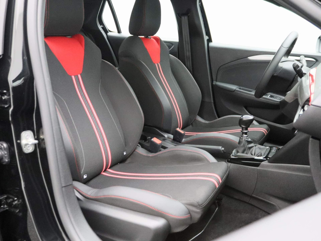 Opel Corsa 1.2 level 4 | navigatie | apple carplay / android auto | airco |