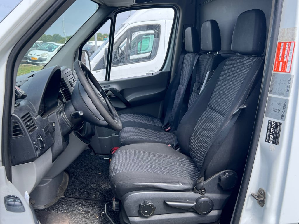 Mercedes-Benz Sprinter 311 2.2 cdi l2/h2 koelwagen // apk