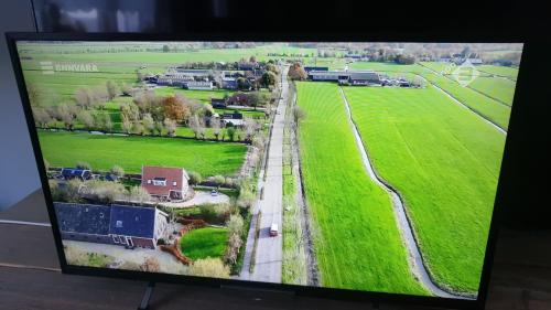 Sony Full HD TV 32 inch