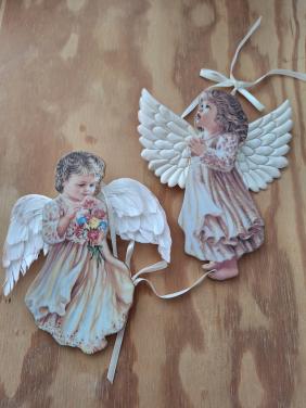 Porseleinen kerst engelen.  Retro items